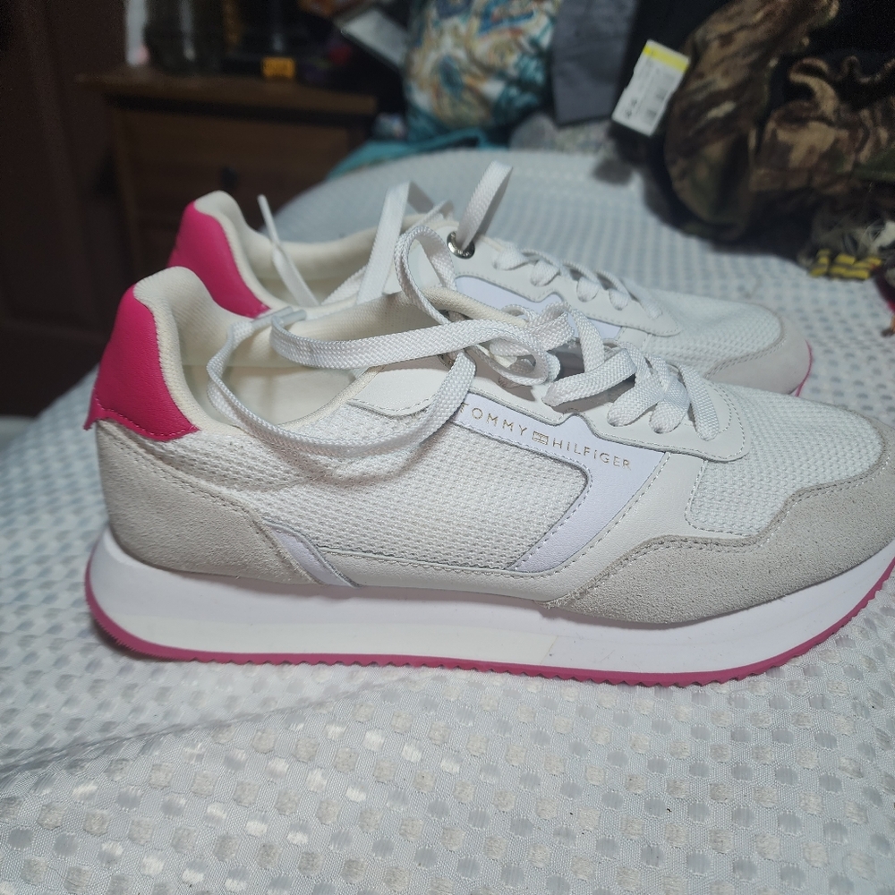 TOMMY HILFIGER EUC WOMENS SZ 9 PINK ESSENTIAL MESH TRAINER SNEAKER SHOES